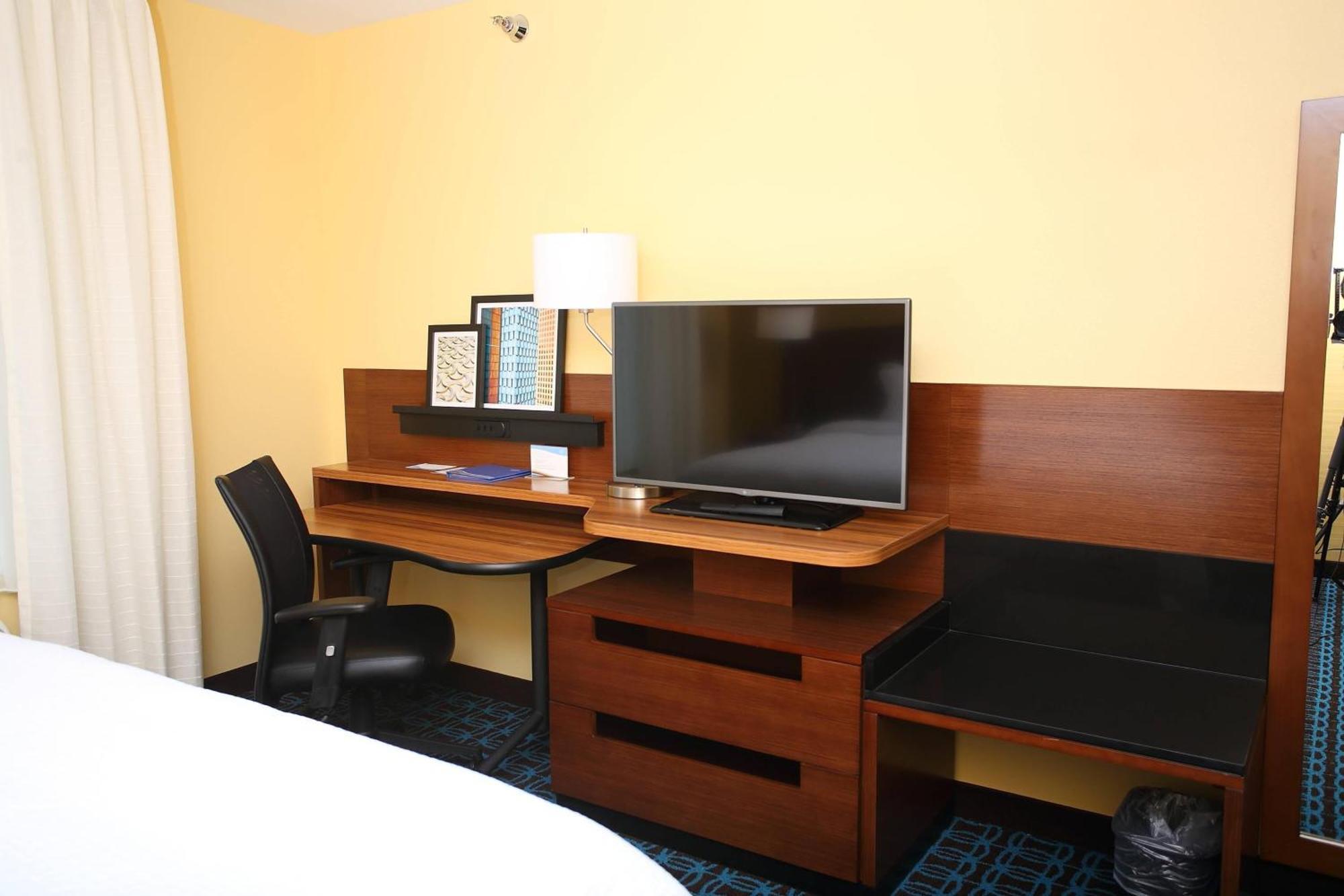 Fairfield Inn & Suites By Marriott East Grand Forks Eksteriør billede