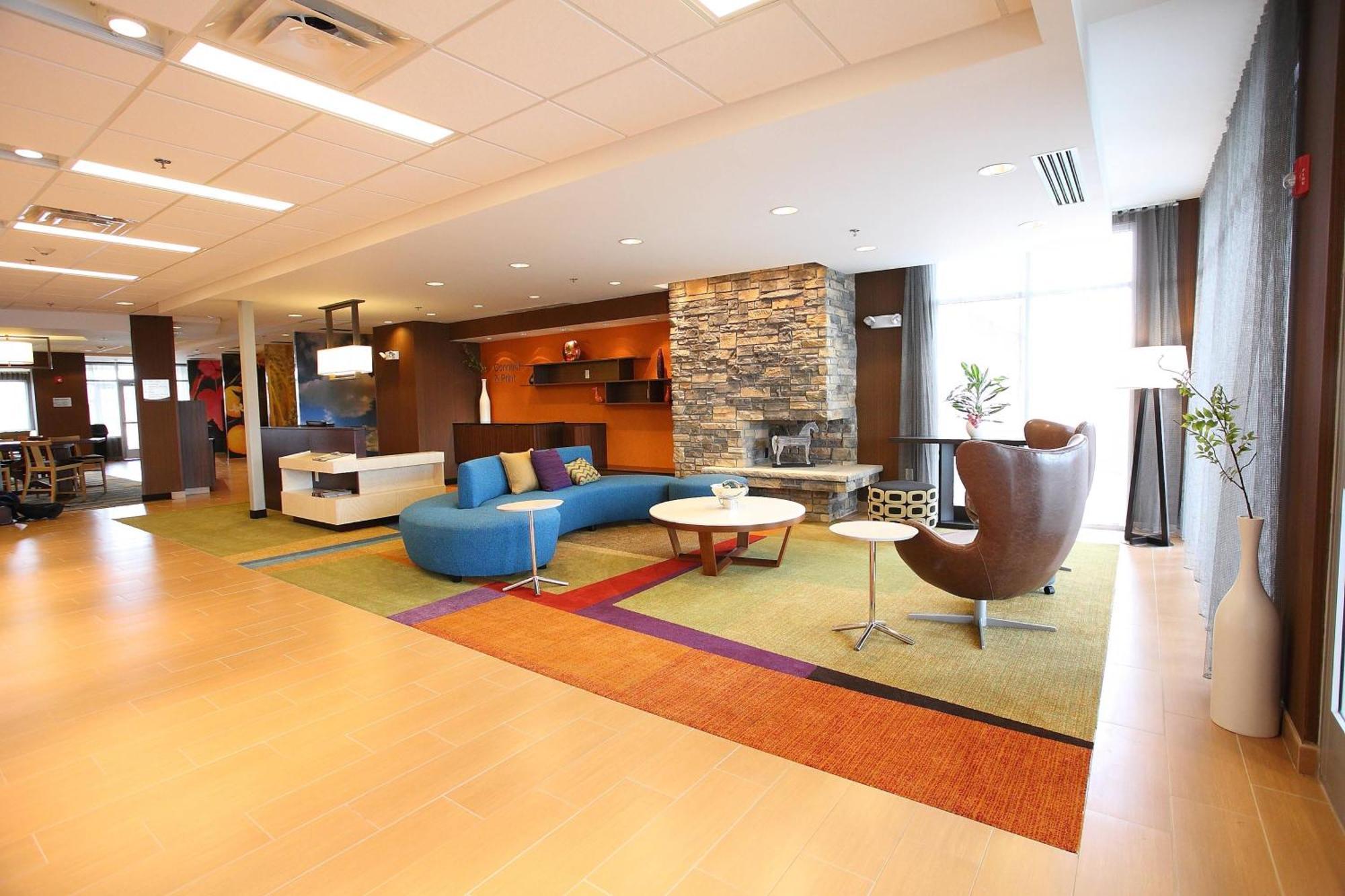 Fairfield Inn & Suites By Marriott East Grand Forks Eksteriør billede